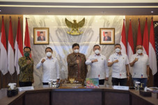 Kompetisi Sepak Bola...