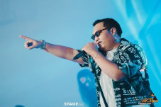 Ndarboy Genk Sabet Penyanyi...