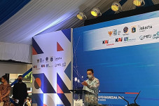 Resmikan Integrasi Stasiun...