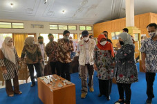 Kemitraan Industri Besar...