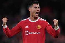 MU Bungkam Villarreal,...