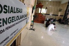 Baznas Sosialisasikan...