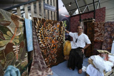 Hari Batik Nasional,...