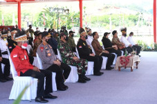 Panglima TNI dan Kapolri...