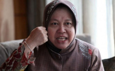 Risma Marah-marah Lagi,...