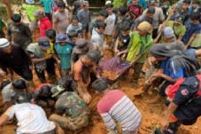 Tragis, 4 Anak Kepala...