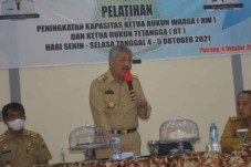 RT dan RW Dilatih untuk...