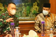 Sambangi PBNU, Letjen...