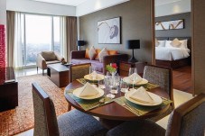 Oakwood Hotel Surabaya...