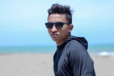 Gemar Bermain Game,...