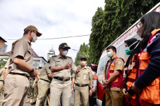Hadapi Musim Hujan,...