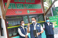Anies Luncurkan Program...