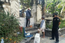 Wisman Mulai ke Bali...