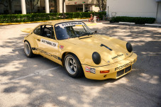 Mobil Balap Porsche...