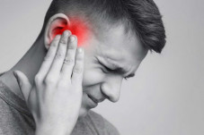 Nyeri Trigeminal Neuralgia...