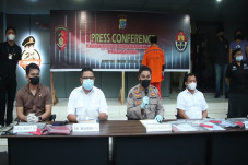 Tersangkut Sindikat...
