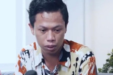 Viral Lewat Warkopi,...