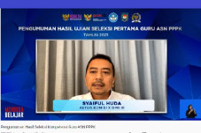 DPR: Seleksi Guru PPPK...