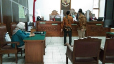 Utang Rp400 Juta Rumah...