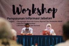 Kemnaker Gelar Workshop...
