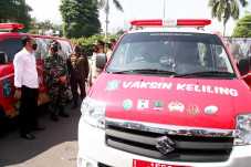 Mobil Vaksin Keliling...
