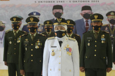 ‘Kado’ HUT TNI ke-76,...