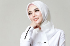 Ini Penyanyi Terkaya...