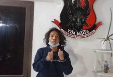 Jambret Nyeleneh, Tinggalkan...