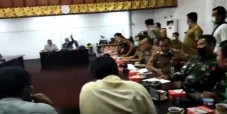 Hearing Tambang Emas...