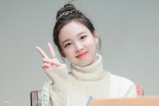 TWICE Ungkap 3 Kebiasaan...