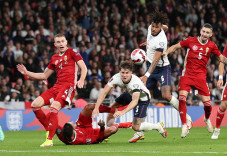 Hasil Inggris vs Hungaria:...