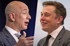 Elon Musk dan Jeff Bezos,...
