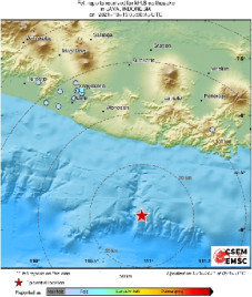 Gempa Pacitan, Warga...
