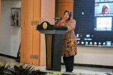 Luncurkan Program Pejuang...