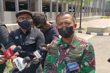 Oknum TNI yang Bantu...
