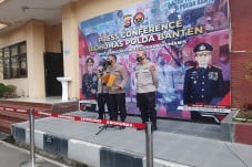 Bripka NP Oknum Polisi...