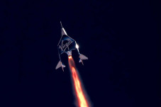 Virgin Galactic Tunda...