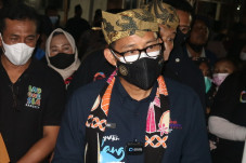 Anak di Bawah 12 Tahun...