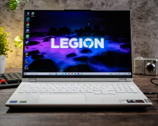 Review Lenovo Legion...