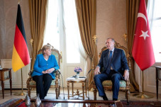 Merkel Berharap Jerman...