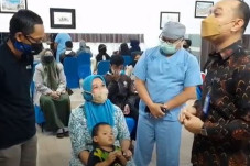 Operasi Bibir Sumbing...
