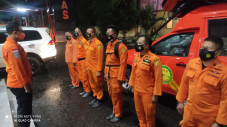 Tersangkut Eceng Gondok,...