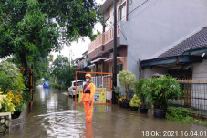 Hujan Lebat, 2 Perumahan...