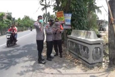 Meresahkan, Polisi Buru...