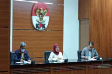 Bupati Kuansing Diduga...