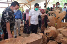 BUMDes Salah Satu Kunci...