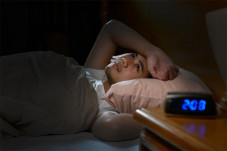 4 Kiat Atasi Insomnia...