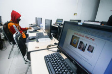 Polisi Kejar Bos Pinjol...