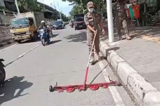 Satpol PP Sisir Ranjau...