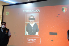 Karyawati Bank Gadungan...